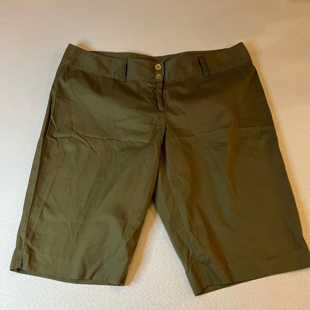 Michael‎ Kors Olive Green Women's Shorts Size 16
